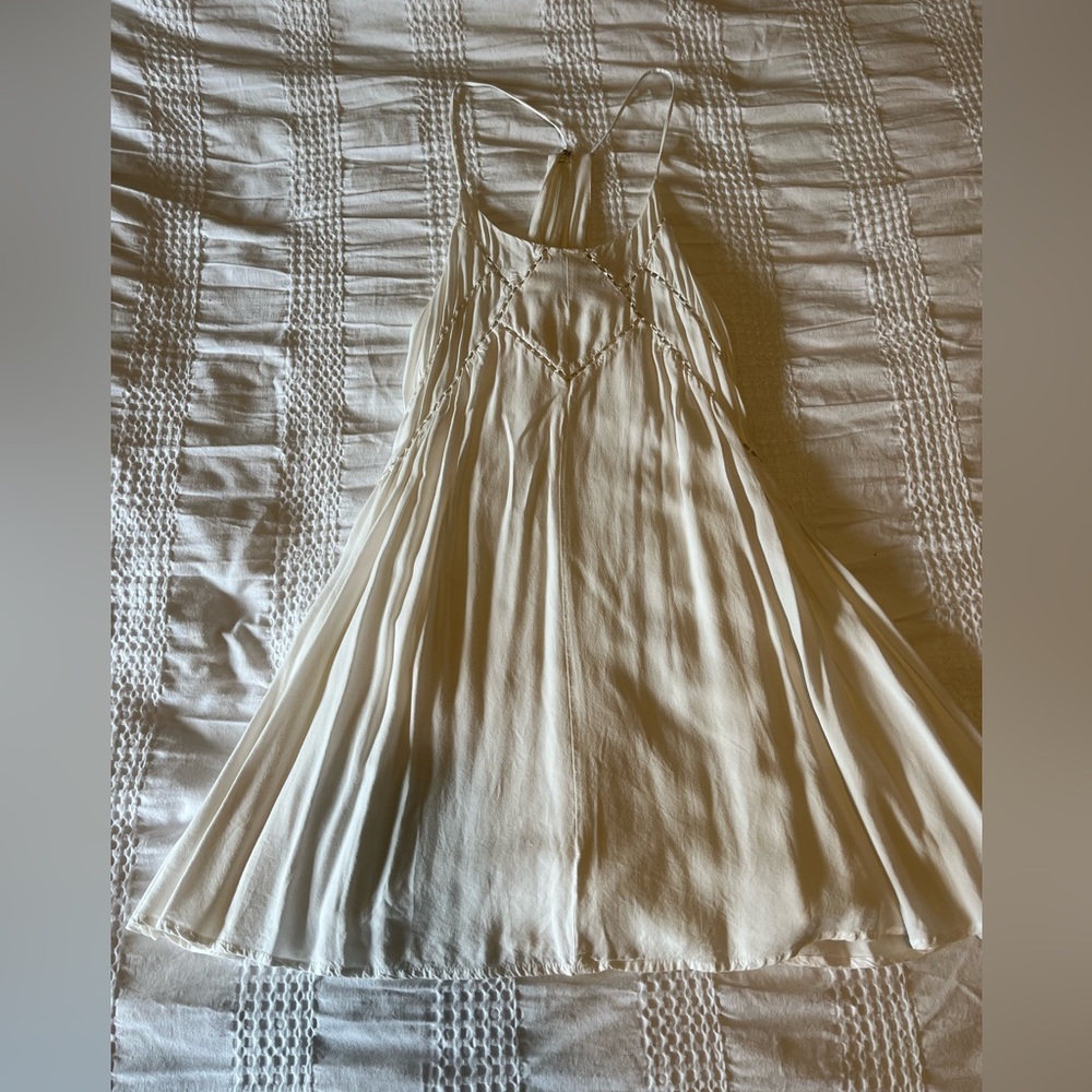 White flowy dress from Lulu’s, size medium